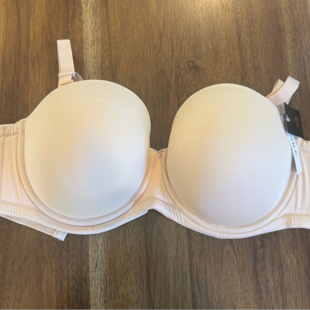 Soma Strapless Bra 38DDD Nude